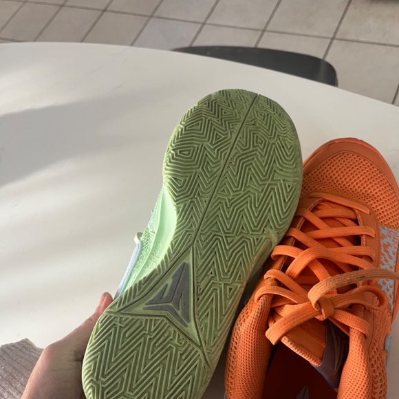 Nike Ja 1 Day Mismatched Green and Orange Bright Mandarin Morant 2023 - Picture 6 of 8